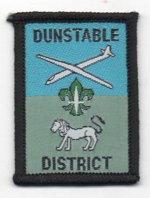 [Dunstable District District Badge]