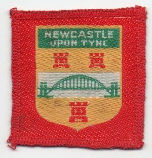 [Newcastle-Upon-Tyne District Badge]